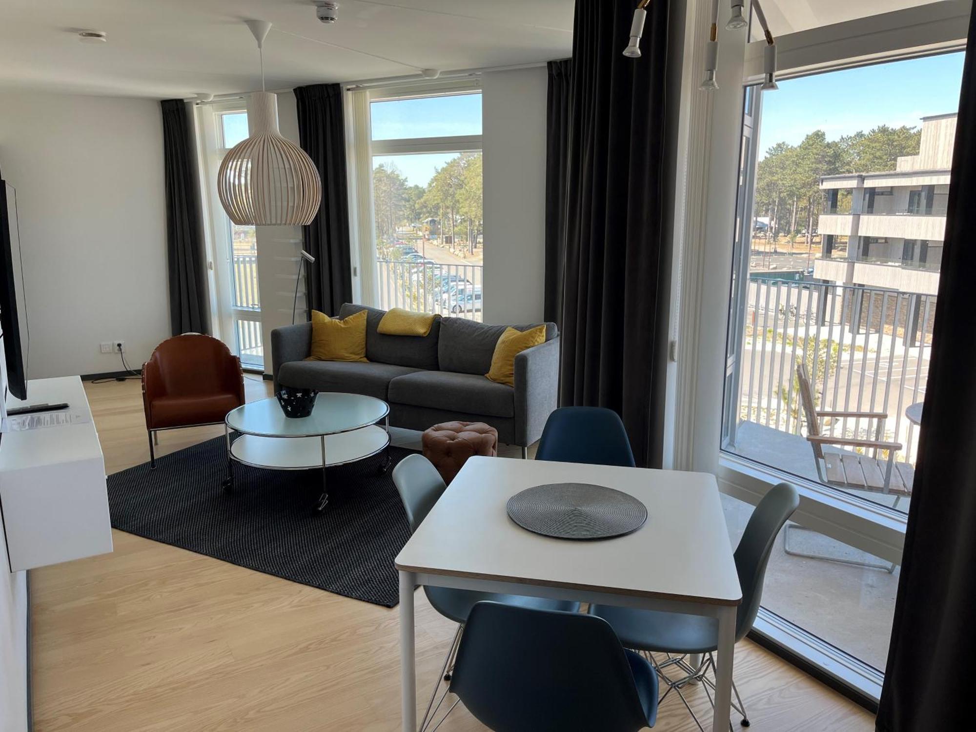 Ahusbrygga Apartment Hotel Zewnętrze zdjęcie