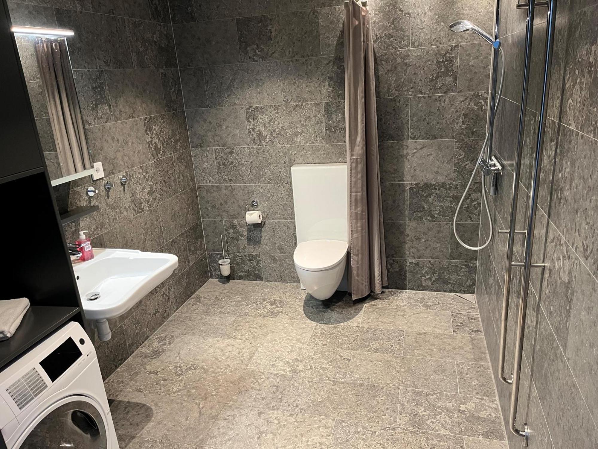 Ahusbrygga Apartment Hotel Zewnętrze zdjęcie